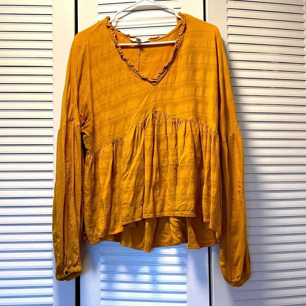 Vintage 70s- Style Long Sleeve Blouse